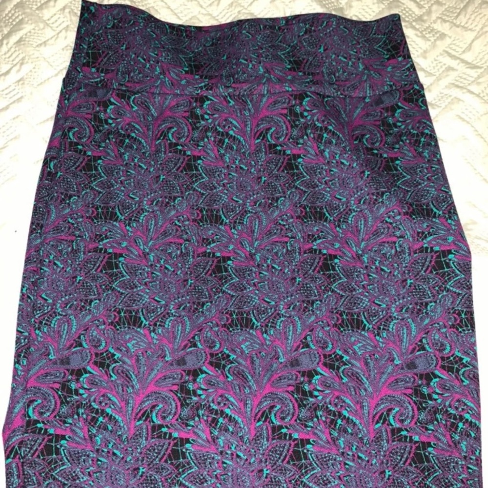 LuLaRoe pencil skirt